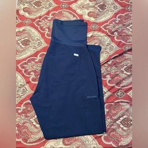 Fig scrub maternity pant size large